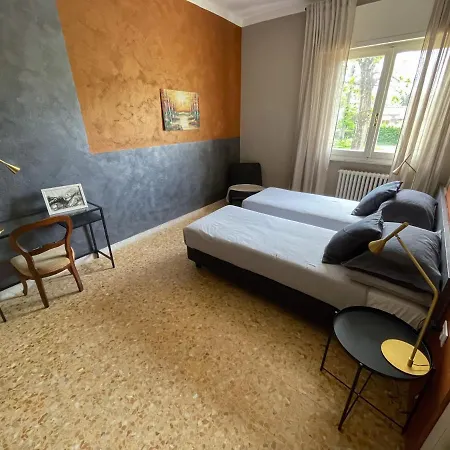 아파트 Glicine In A Tirrenia, Eleganza E Comfort A Pochi Passi Dal Mare *